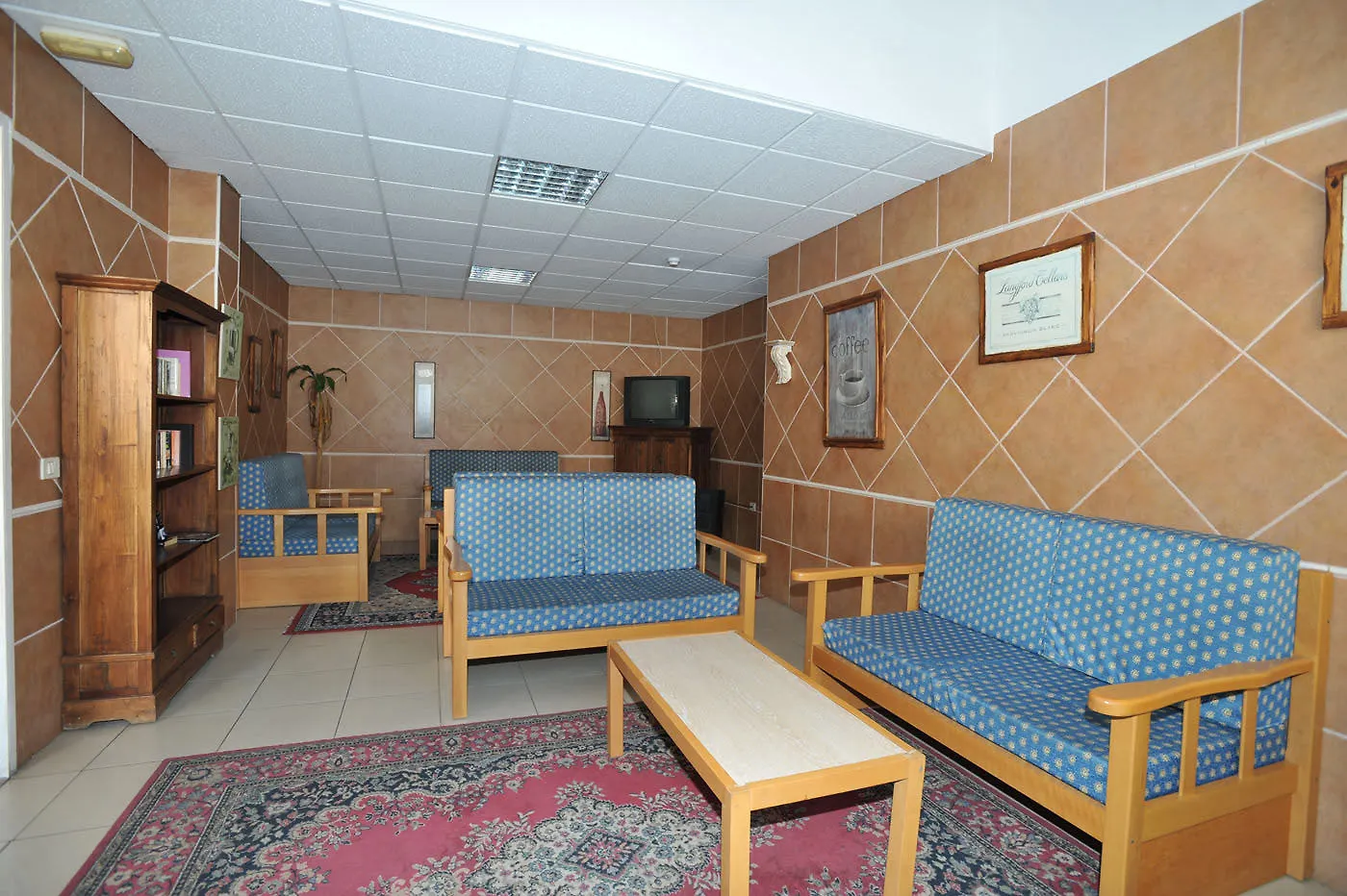 ** Aparthotel Apartamentos Oro Blanco Playa de las Americas  Spain