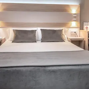 catalunya-express.top-hotels-tarragona.com/