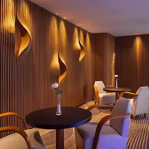 hotel-sansi-diputacio-barcelona.catalonia-hotels.com/