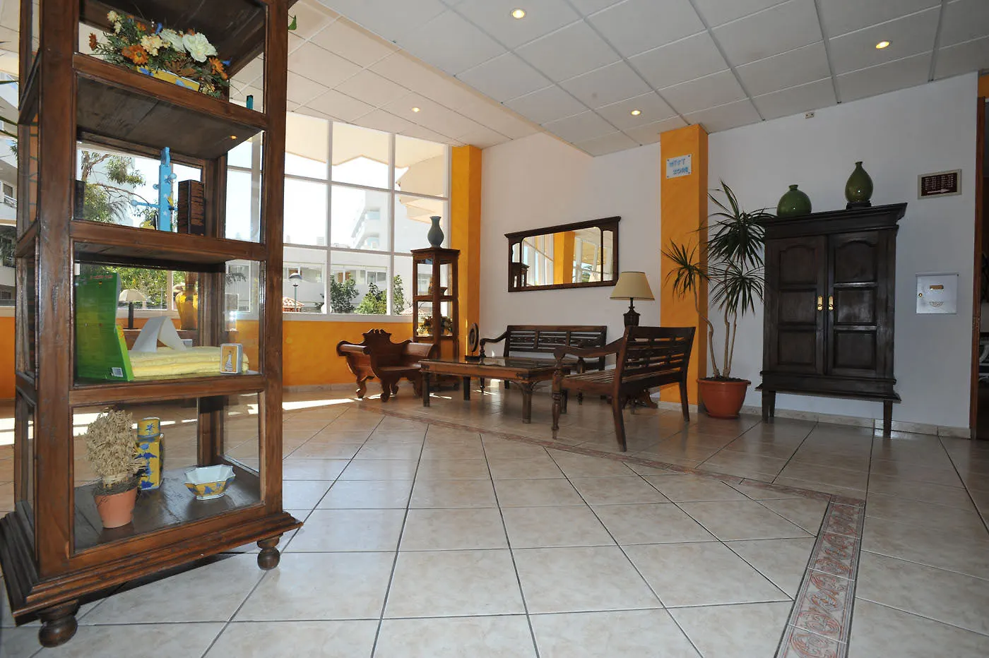 Apartamentos Oro Blanco Плая-де-лас-Америкас Апарт-отель